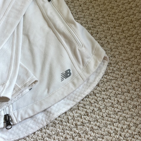 New balance jacket - Picture 4 of 10